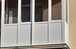 Французское остекление балкона со срезанием парапета. tab